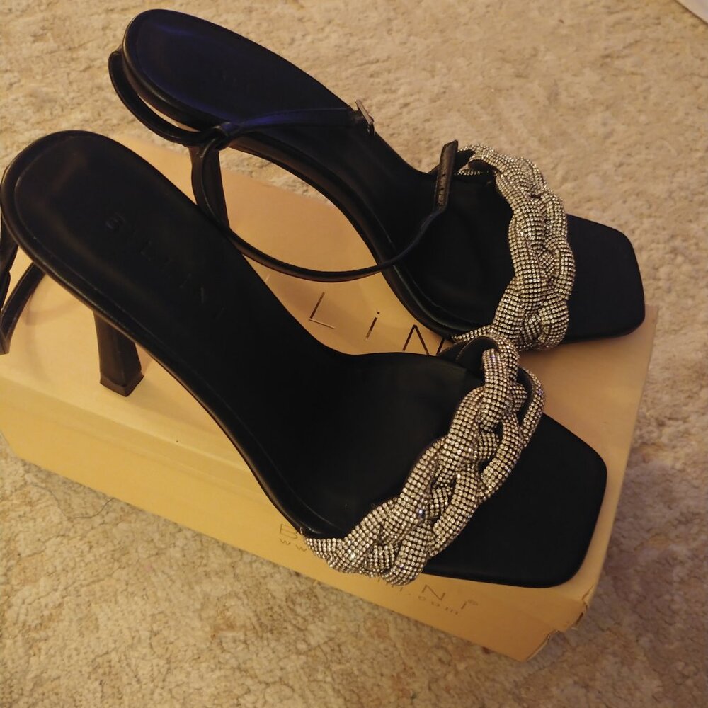 BRAND NEW Hello Molly Ballencia Black-Diamante Billini Heels Size 7